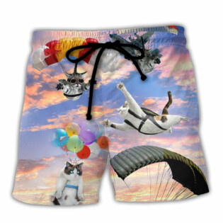 Parasailing A Good Pilot Is A Cat Pilot - Beach Short