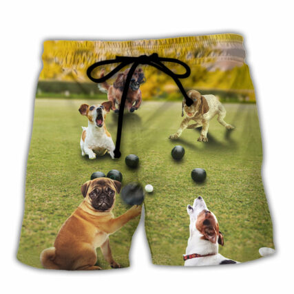 Lawn Bowling Dog Play In Yard - Beach Short - Owl Ohh - Owl Ohh
