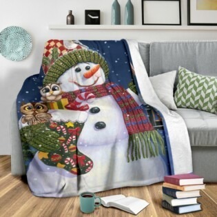 Owl Christmas Is Coming Owl - Flannel Blanket - Owl Ohh - Owl Ohh