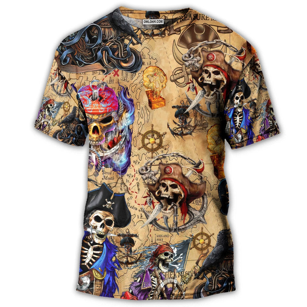 Skull Pirate Hunting Treasure Map - Round Neck T-shirt - Owl Ohh - Owl Ohh