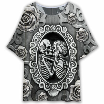 Skull Couple Metal Style - Women's T-shirt With Bat Sleeve - Owl Ohh - Owl Ohh