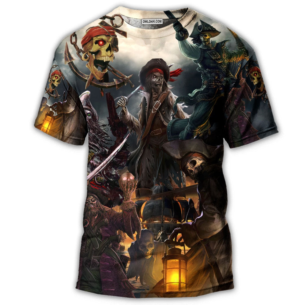 Skull Fantasy Ghost Caribbean Pirate - Round Neck T-shirt - Owl Ohh - Owl Ohh