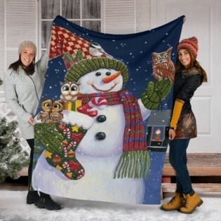 Owl Christmas Is Coming Owl - Flannel Blanket - Owl Ohh - Owl Ohh