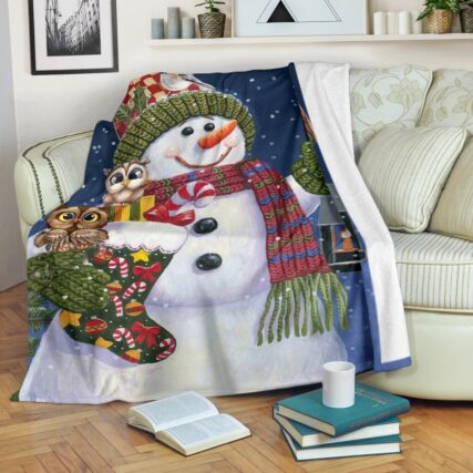 Owl Christmas Is Coming Owl - Flannel Blanket - Owl Ohh - Owl Ohh