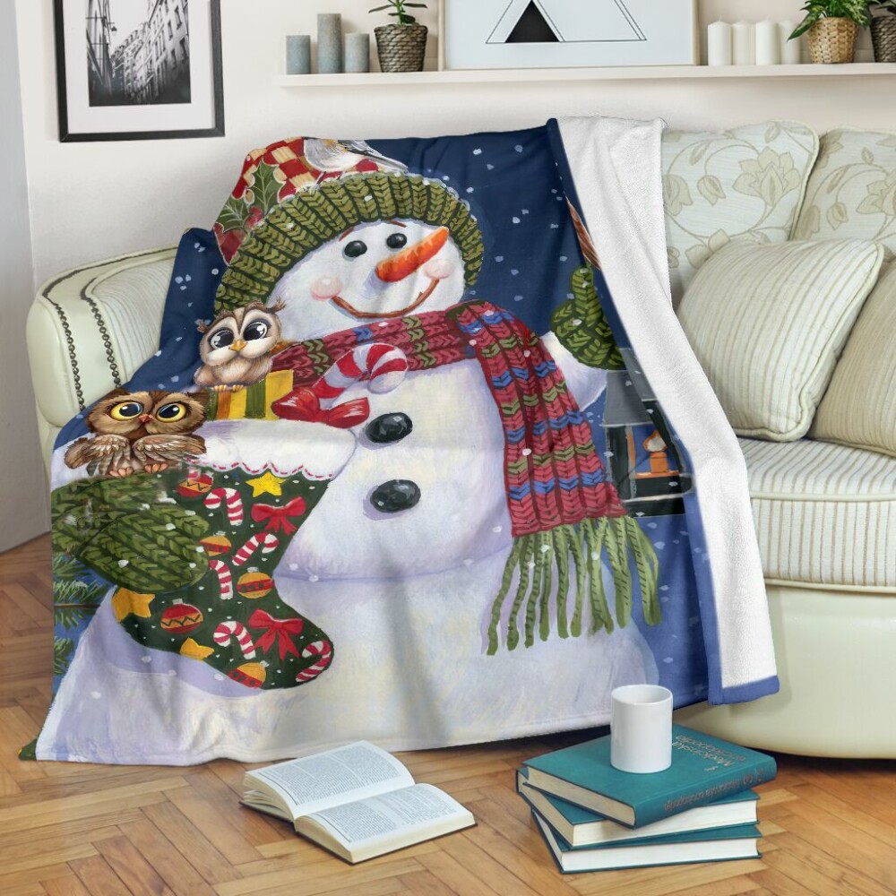 Owl Christmas Is Coming Owl - Flannel Blanket - Owl Ohh - Owl Ohh