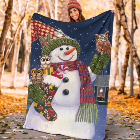 Owl Christmas Is Coming Owl - Flannel Blanket - Owl Ohh - Owl Ohh