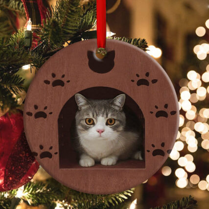 Christmas Kitty Cat Wooden House Cat Shelter - Circle Ornament - Owl Ohh - Owl Ohh