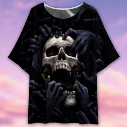 Skull Dark Screaming Amazing - Women's T-shirt With Bat Sleeve - Owl Ohh - Owl Ohh