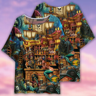Skull Pirate Treasure Night On The Sea - Women's T-shirt With Bat Sleeve - Owl Ohh - Owl Ohh