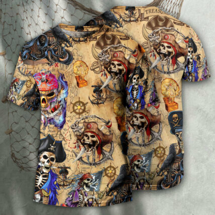 Skull Pirate Hunting Treasure Map - Round Neck T-shirt - Owl Ohh - Owl Ohh