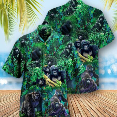 Gorilla Animals Family Of Gorillas In The Jungle Together - Hawaiian Shirt - Owl Ohh - Owl Ohh