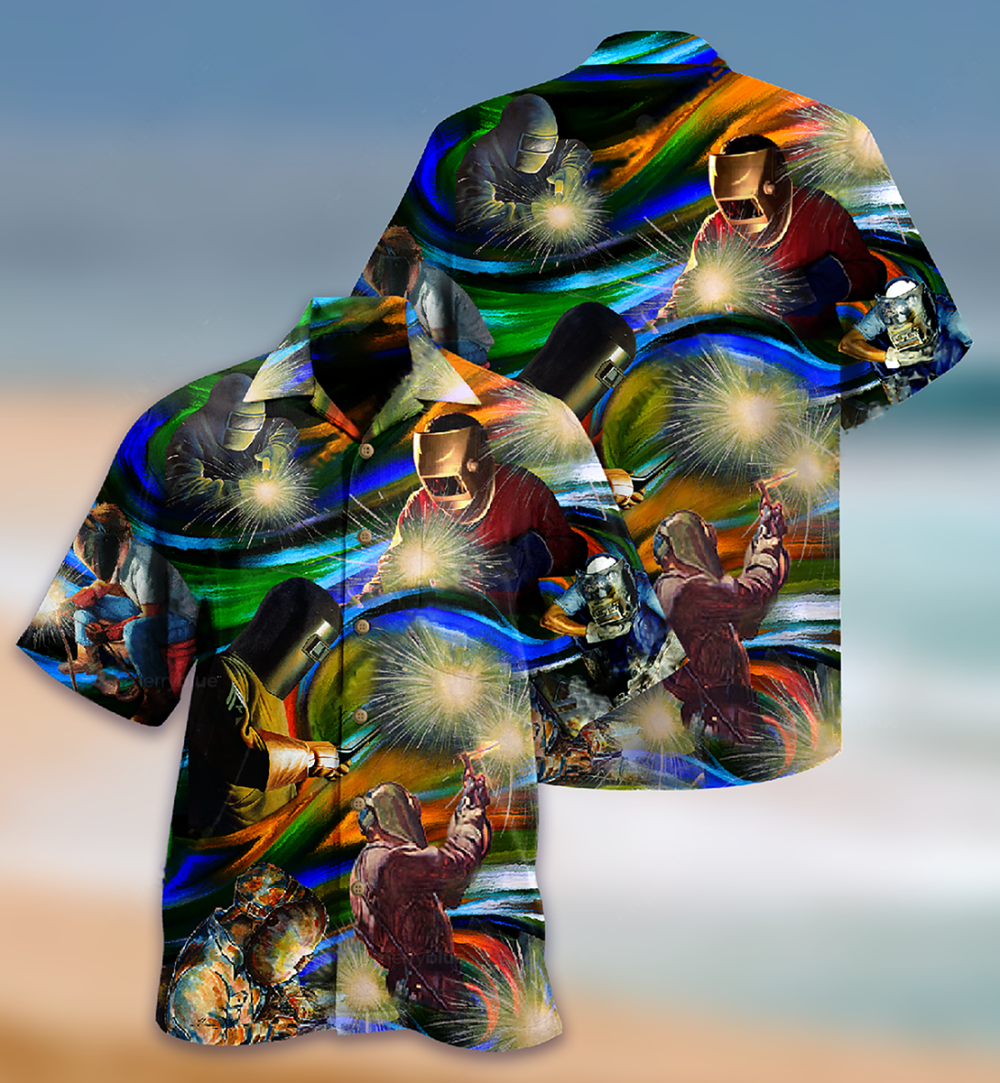 Welder Yes I Know I Am On Fire, Let Me Finish This Weld - Hawaiian Shirt - Owl Ohh - Owl Ohh
