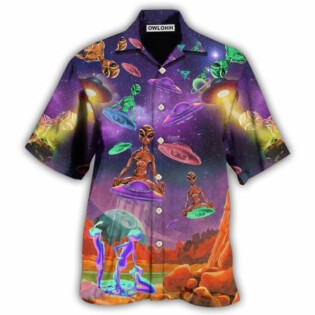 Alien Galaxy Awesome UFO - Hawaiian Shirt - Owl Ohh - Owl Ohh