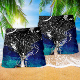 Galaxy Climbing To The Moon - Beach Short - Owl Ohh - Owl Ohh