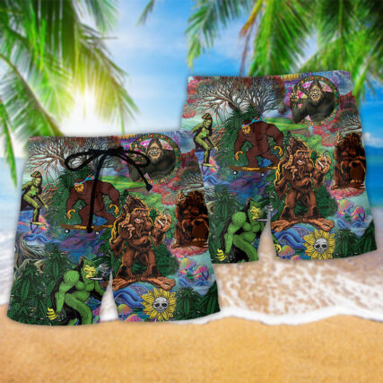 Hippie Bigfoot Peace Life Color Green - Beach Short - Owl Ohh - Owl Ohh