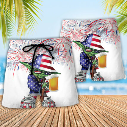 Independence Day SW Yoda With Beer - Beach Short