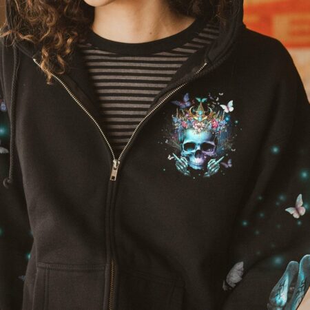 I'M NOT A PRINCESS I'M A QUEEN ALL OVER PRINT - YHHN0203231