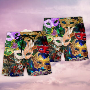 Mardi Gras Feather Party - Beach Short - Owl Ohh - Owl Ohh