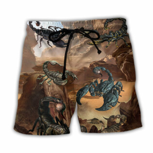 Scorpion Style With Mountain Behind - Beach Short - Owl Ohh - Owl Ohh