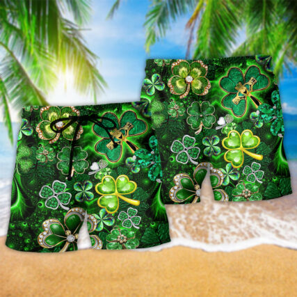 Shamrock Irish Leaf Diamond - Beach Short - Owl Ohh - Owl Ohh