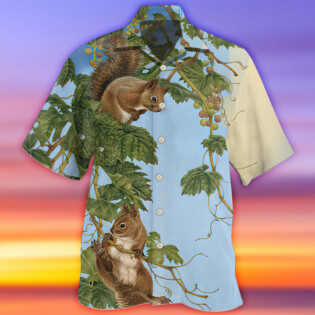 Squirrel Tree Climbing - Hawaiian Shirt - Owl Ohh - Owl Ohh