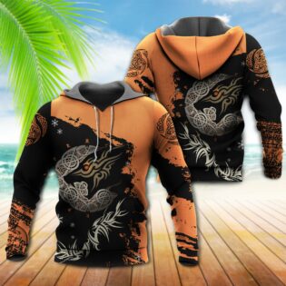 Viking Wolf With An Orange Black - Hoodie - Owl Ohh - Owl Ohh
