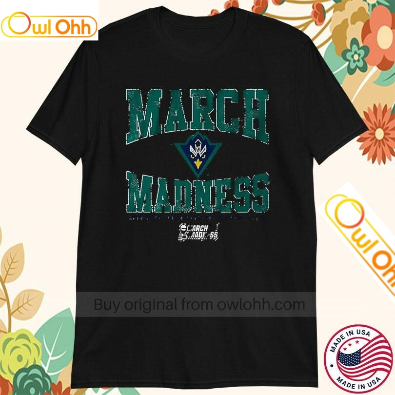 Official UNC Wilmington Seahawks March Madness 2025 NCAA Men's Basketball Championship T-Shirt, Hoodie, Sweatshirt, Tank Top For Men Women Kid